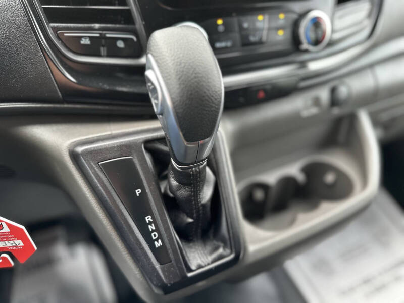 2023 Ford Transit 250