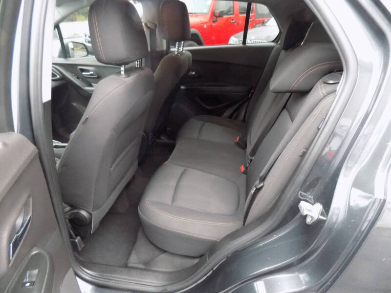 2017 Chevrolet Trax LT's photo