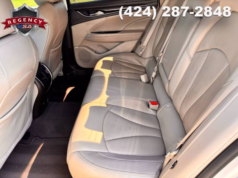 2017 Buick LaCrosse Essence