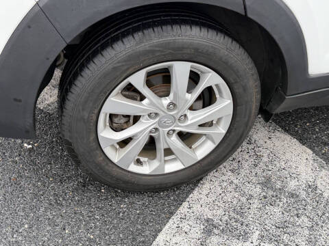 2021 Hyundai Tucson SE