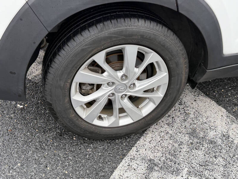 2021 Hyundai Tucson SE