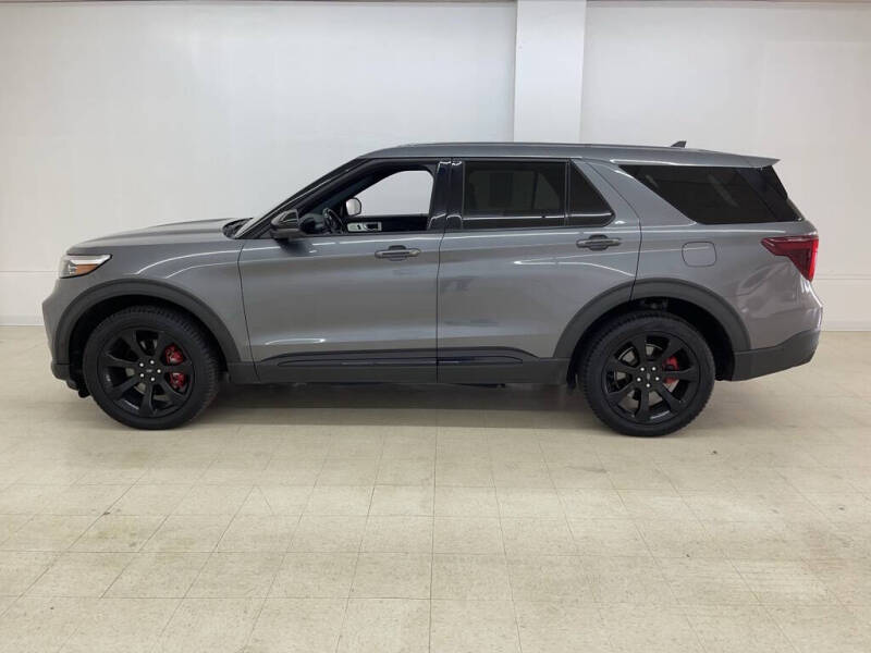 Used 2022 Ford Explorer ST with VIN 1FM5K8GC0NGA85611 for sale in Celina, OH