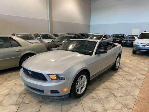2011 Ford Mustang for sale at Super Bee Auto in Chantilly VA