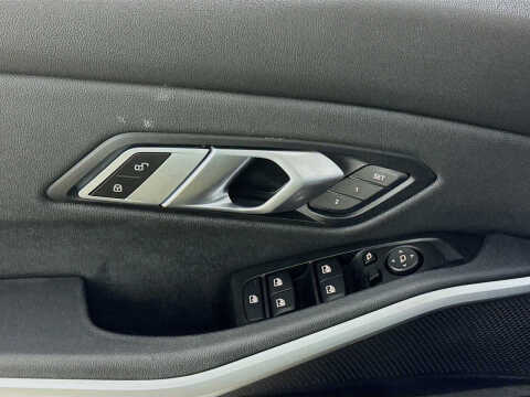 2020 BMW 3 Series 330i xDrive
