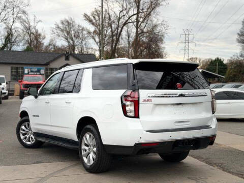 2022 Chevrolet Suburban LT