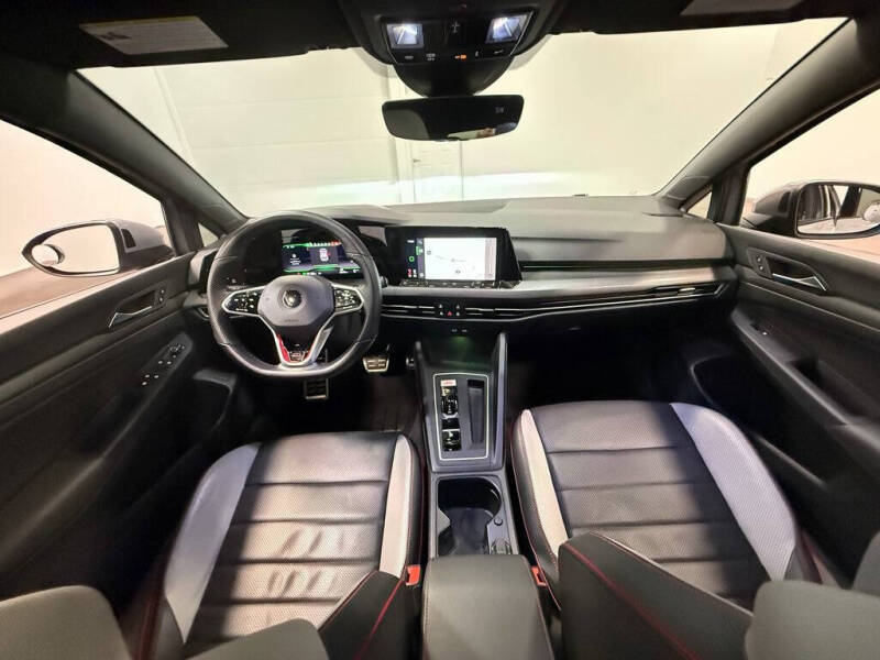 2022 Volkswagen Golf GTI Autobahn