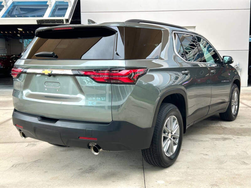 2023 Chevrolet Traverse LT Cloth