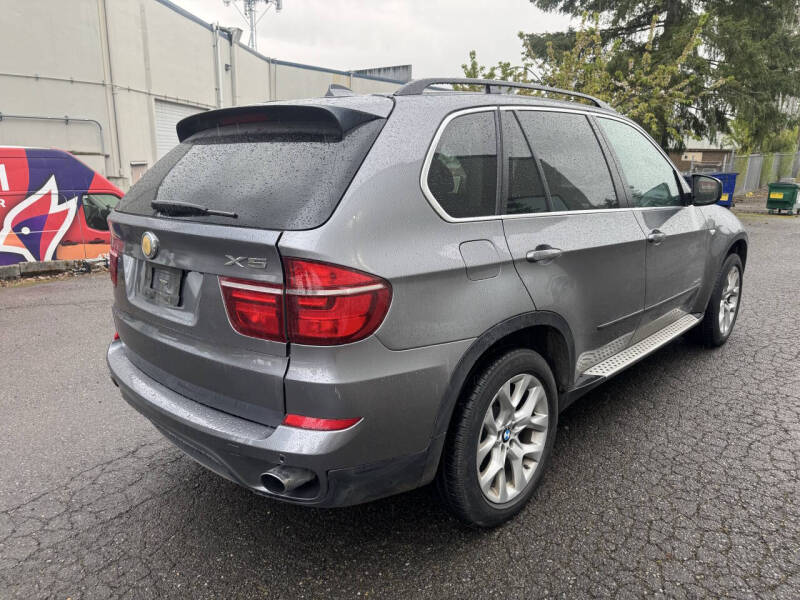 Used 2013 BMW X5 xDrive35i Premium with VIN 5UXZV4C59D0G54252 for sale in Kirkland, WA