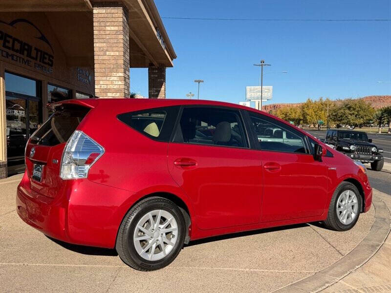 2012 Toyota Prius v Two