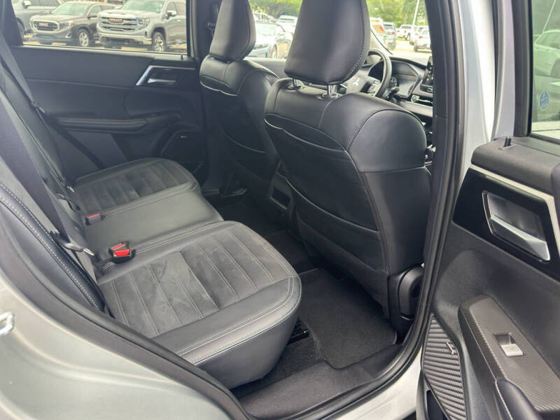 2025 Mitsubishi Outlander