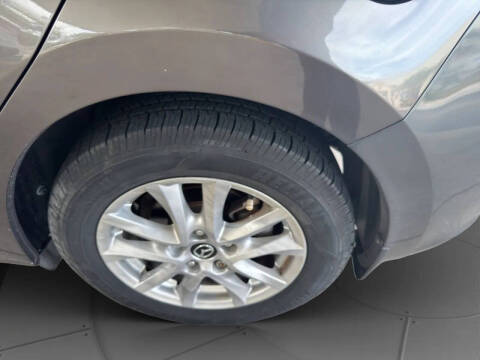 2017 Mazda MAZDA3 Sport