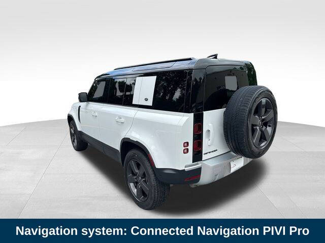 2022 Land Rover Defender 110 S