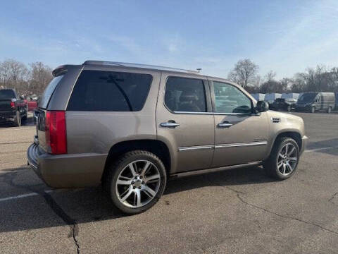 2013 Cadillac Escalade Luxury