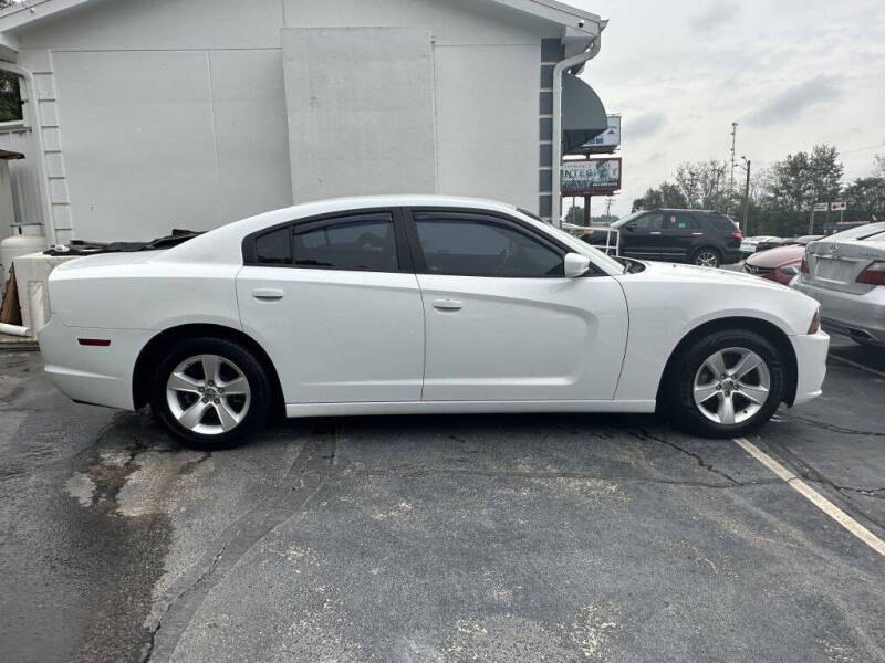 2014 Dodge Charger SE
