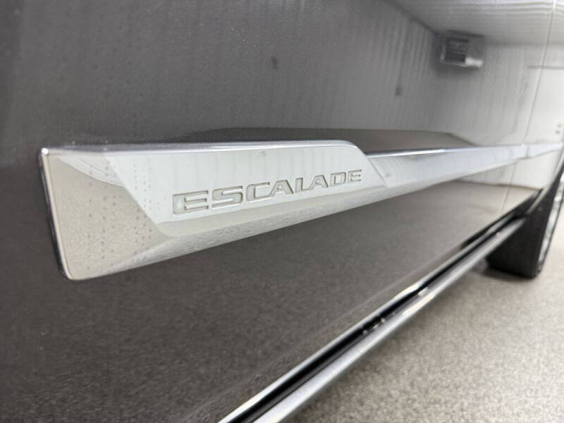 2016 Cadillac Escalade ESV Platinum