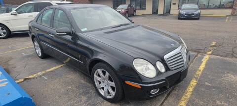 2007 Mercedes-Benz E-Class for sale at GREAT DEAL AUTO SALES in Center Line MI