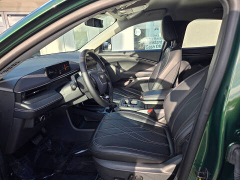 2025 Ford Mustang Mach-E Select