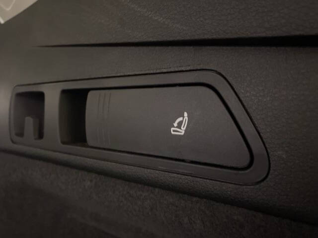 2024 Audi Q8 e-tron quattro Premium Plus