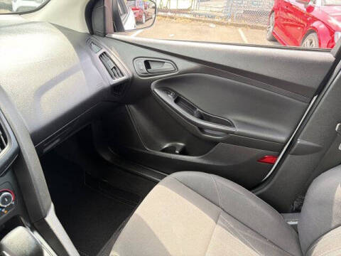 2016 Ford Focus S