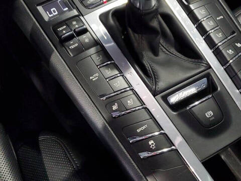 2017 Porsche Macan S