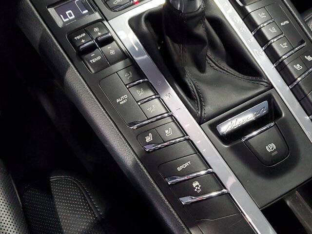 2017 Porsche Macan S