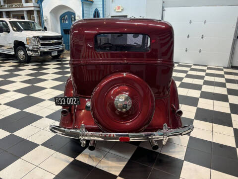 1934 Plymouth Model PE