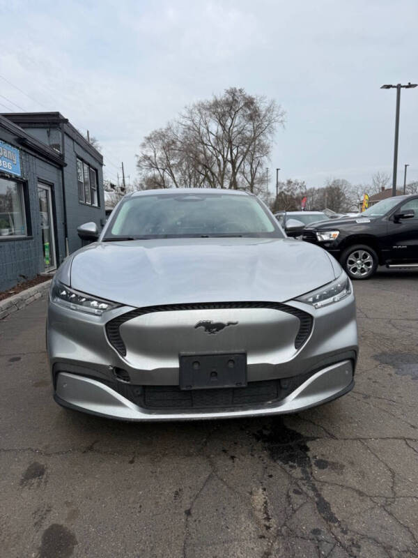 2021 Ford Mustang Mach-E Select