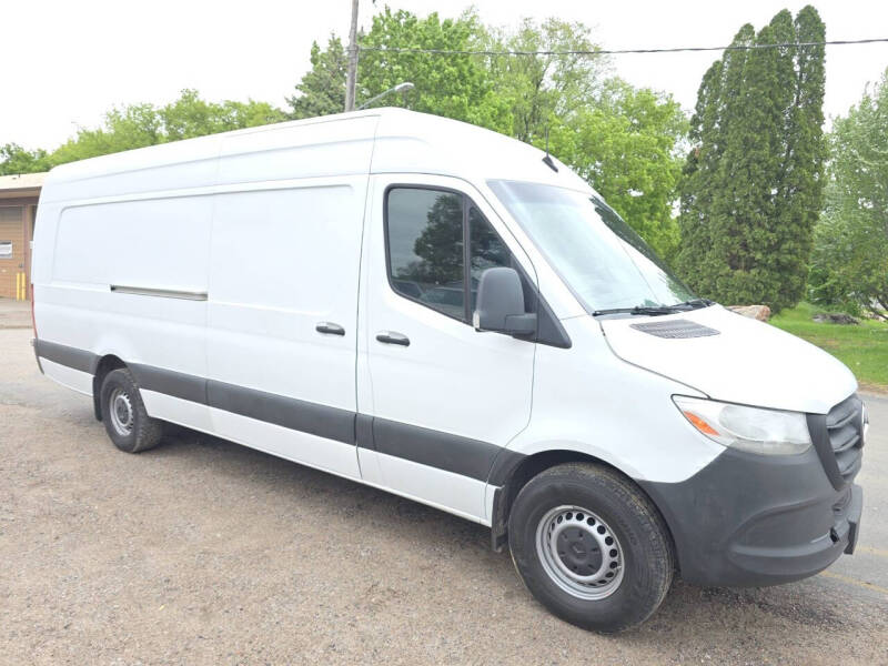 2020 Mercedes-Benz Sprinter Cargo Van Base's photo