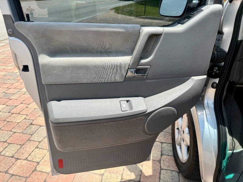 2003 Volkswagen EuroVan MV