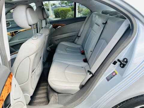 2009 Mercedes-Benz E-Class E 320 BlueTEC