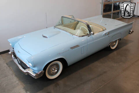 1957 Ford Thunderbird