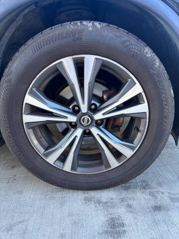 2017 Nissan Rogue SL