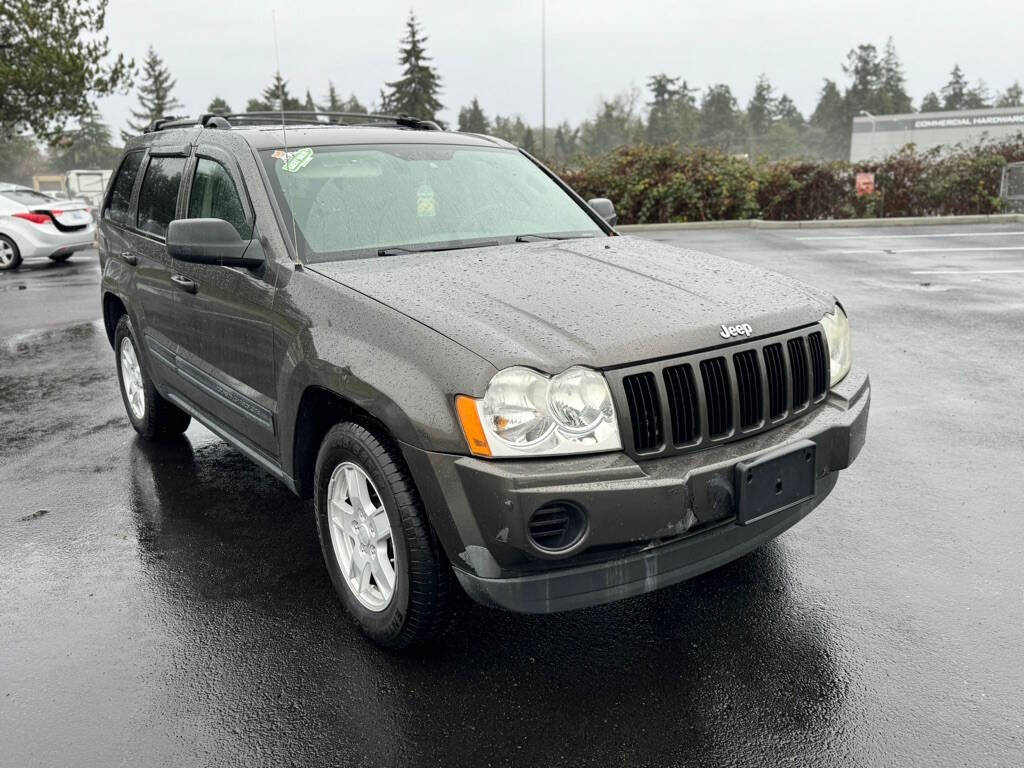 2005 Jeep Grand Cherokee for sale at The Price King Auto in LAKEWOOD, WA