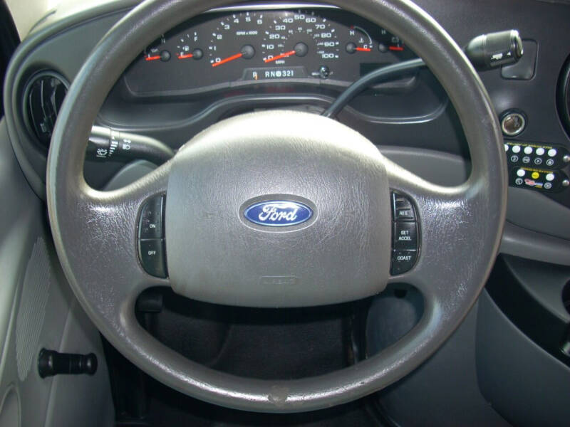 2007 Ford E-Series E-450 SD