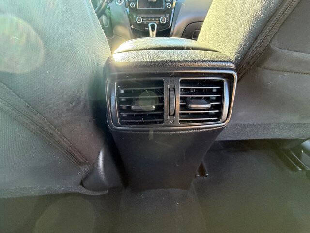 2021 Nissan Rogue Sport SV