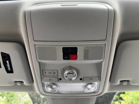 2017 Volkswagen Passat 1.8T SEL Premium