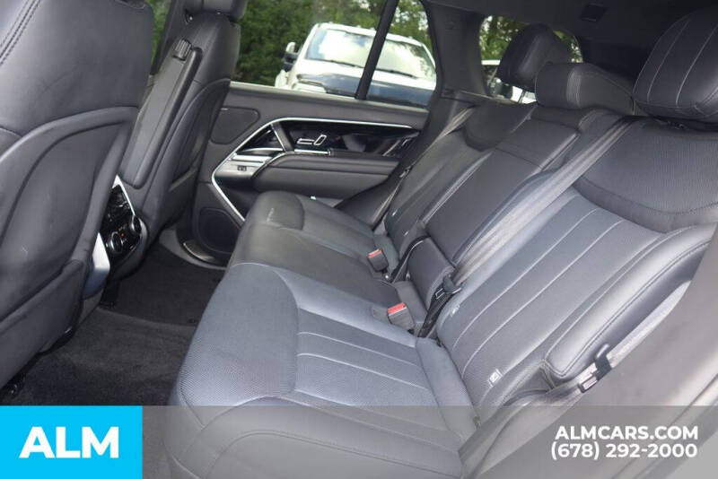 2023 Land Rover Range Rover P400 SE