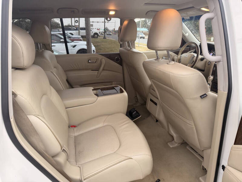2016 Infiniti QX80