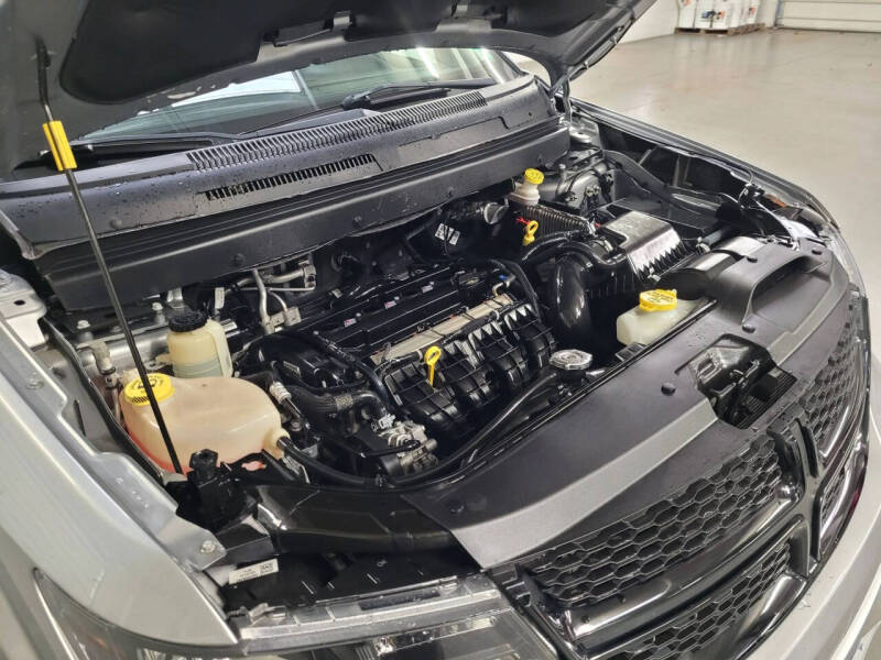 2020 Dodge Journey Crossroad