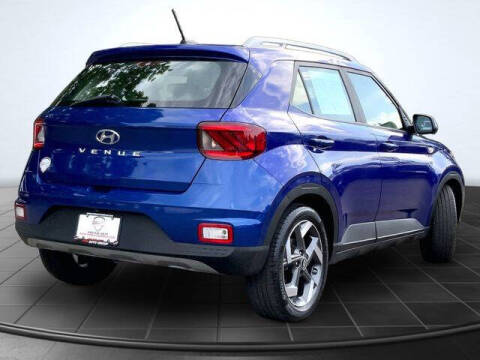 2023 Hyundai Venue SEL