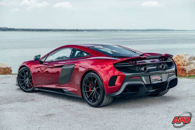 2016 McLaren 675LT