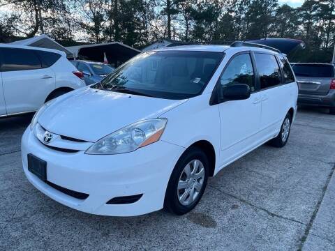 2008 Toyota Sienna for sale at AUTO WOODLANDS in Magnolia TX