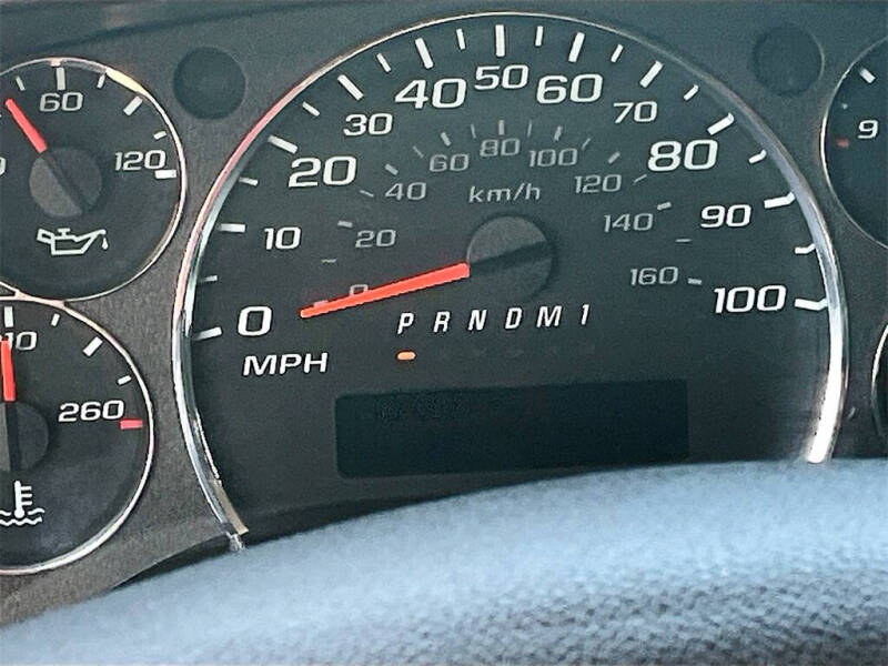 2022 GMC Savana 2500