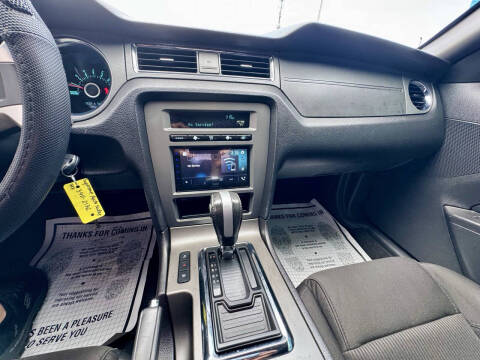 2013 Ford Mustang V6
