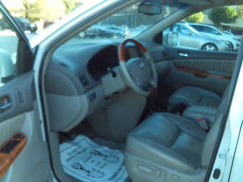 2006 Toyota Sienna XLE Limited 7 Passenger