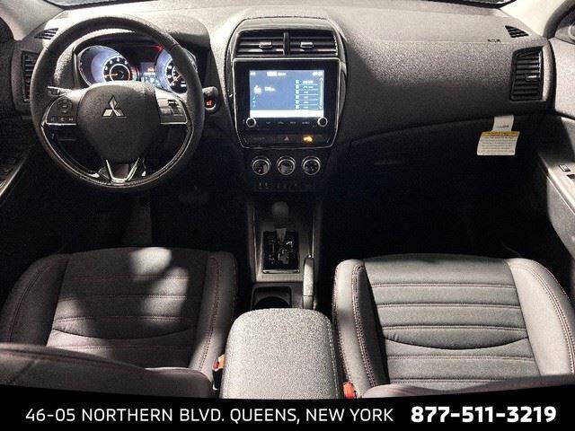 2024 Mitsubishi Outlander Sport SE