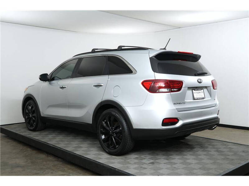 2020 Kia Sorento S V6