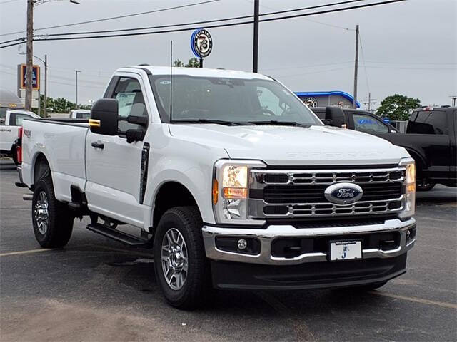 2025 Ford F-350 Super Duty XLT