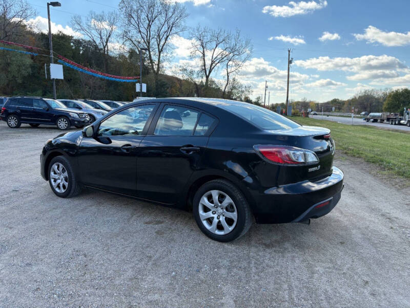 2011 Mazda MAZDA3 i Sport