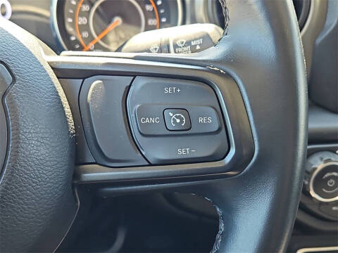 2022 Jeep Gladiator Willys